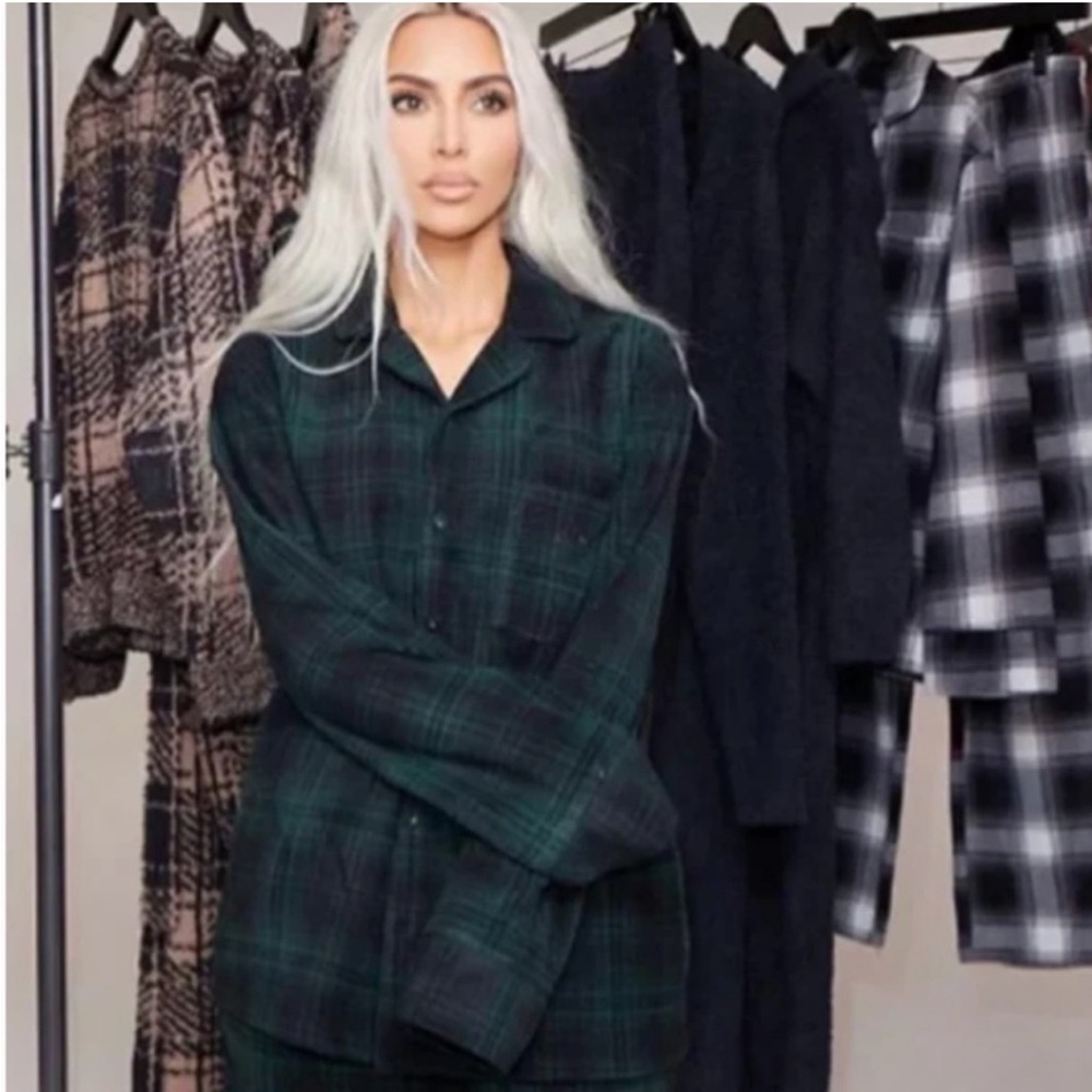 SKIMS Fleece Flannel Set